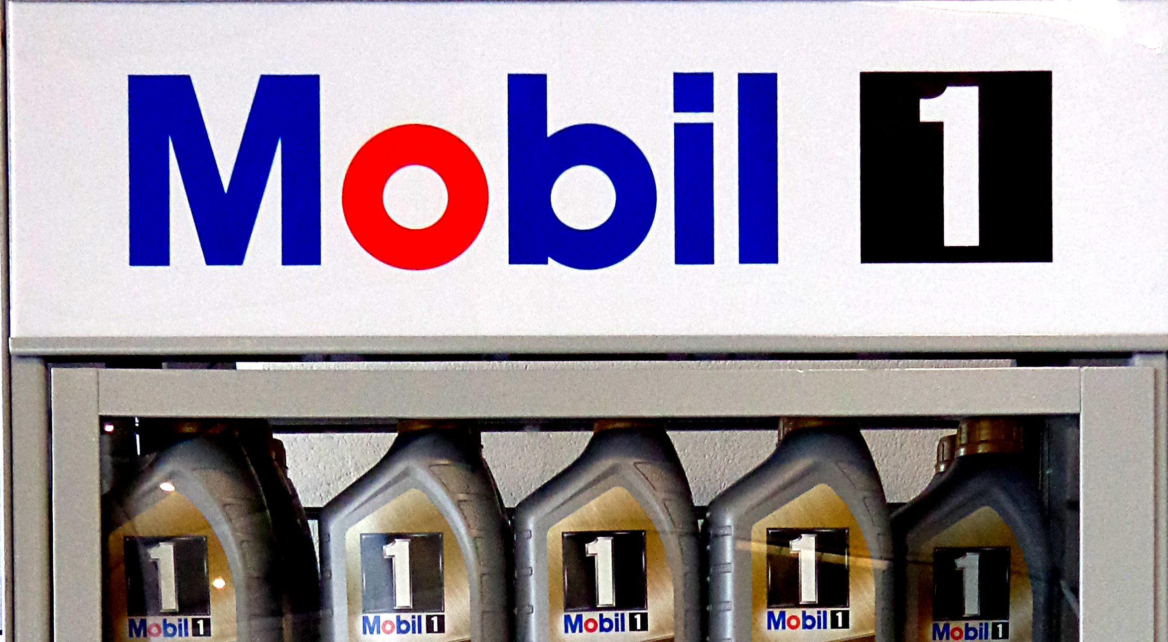Distributeur officiel Mobil1 et Motul