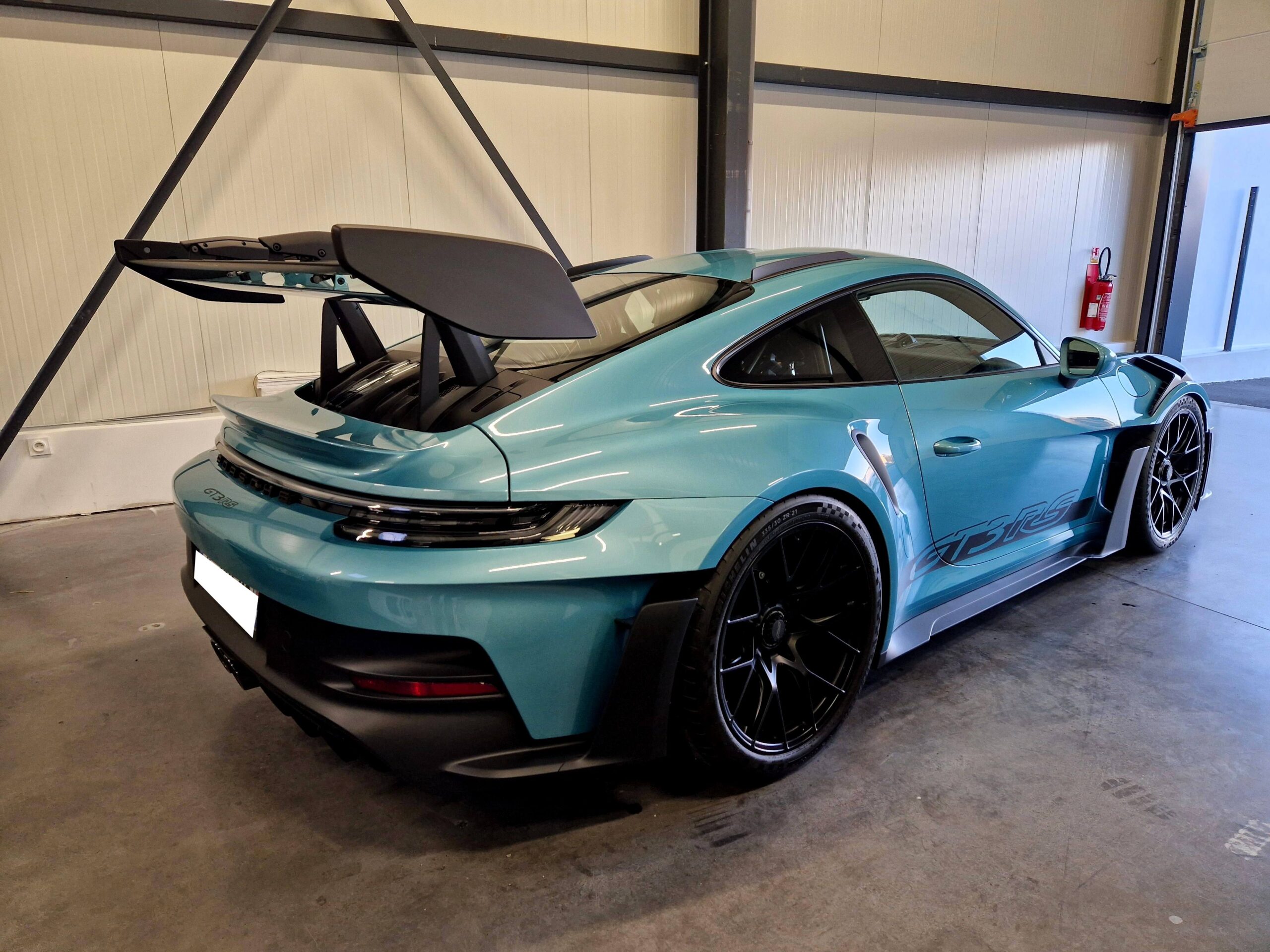 PORSCHE 992 GT3 RS PDK 525 CV – Image 8