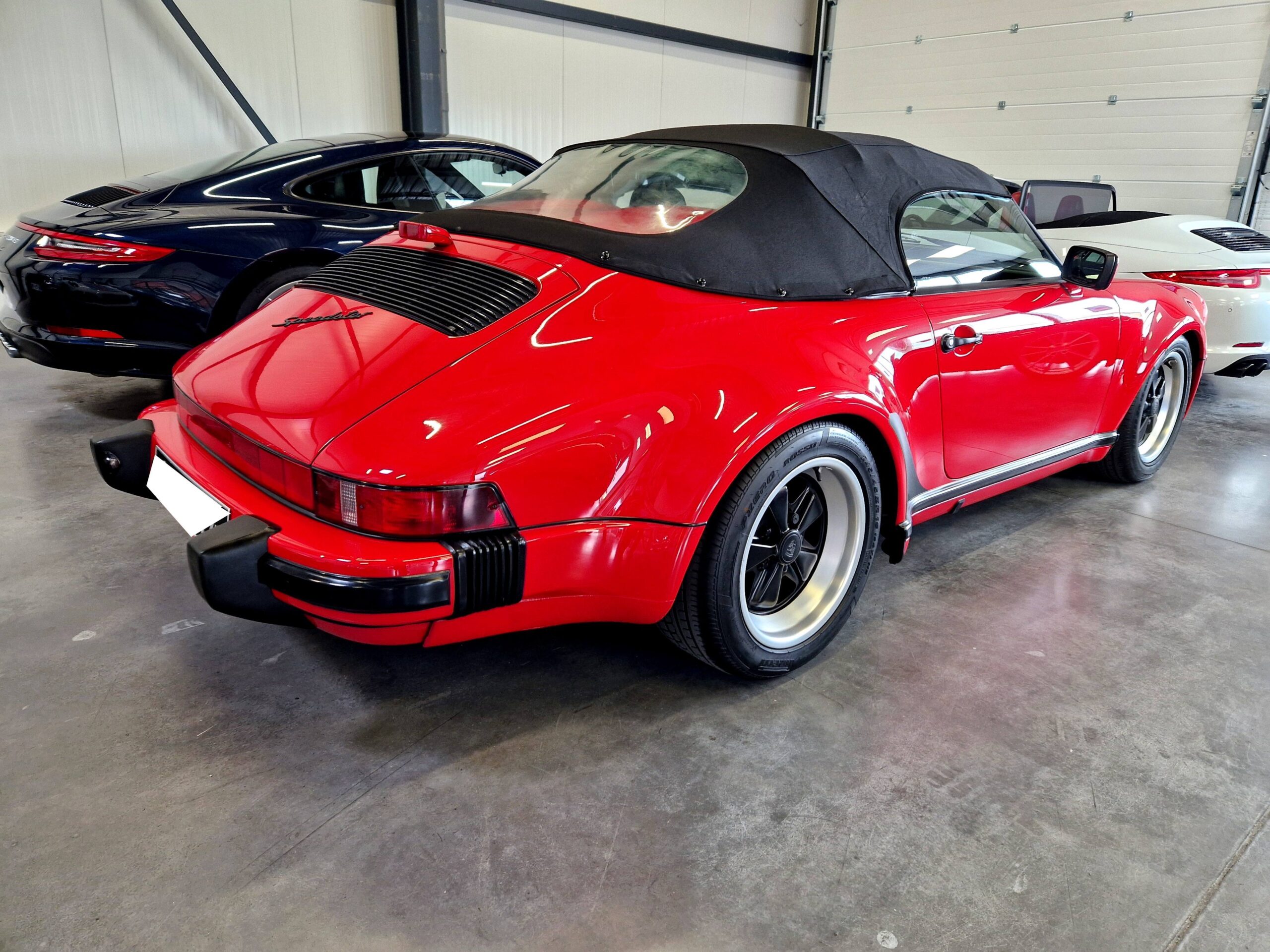 PORSCHE CARRERA 3.2 SPEEDSTER – Image 10