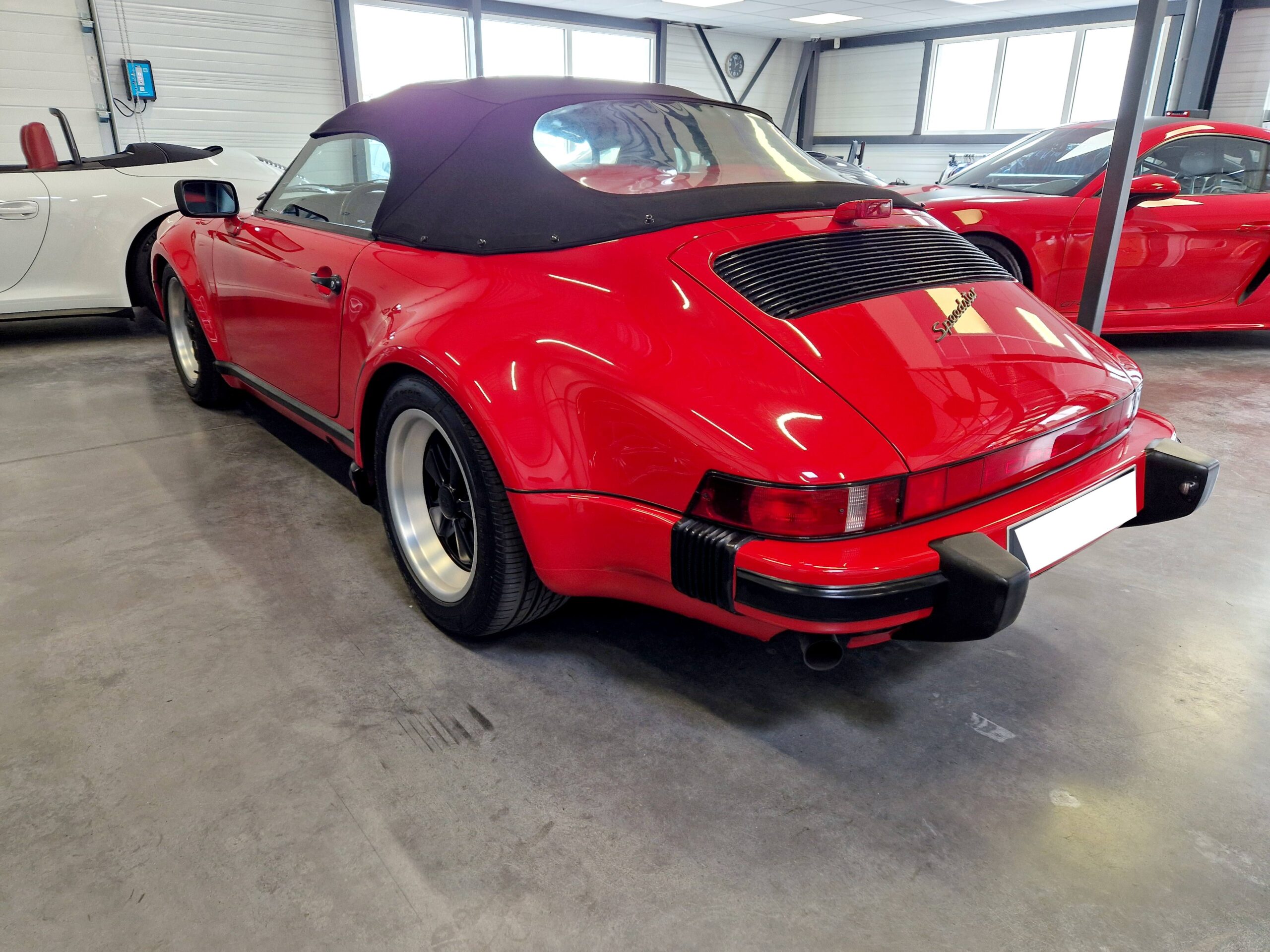 PORSCHE CARRERA 3.2 SPEEDSTER – Image 12