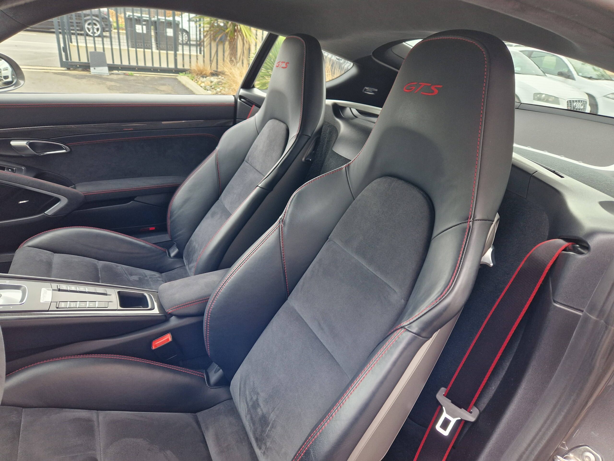 PORSCHE CAYMAN 981 GTS 340 CV PDK – Image 9